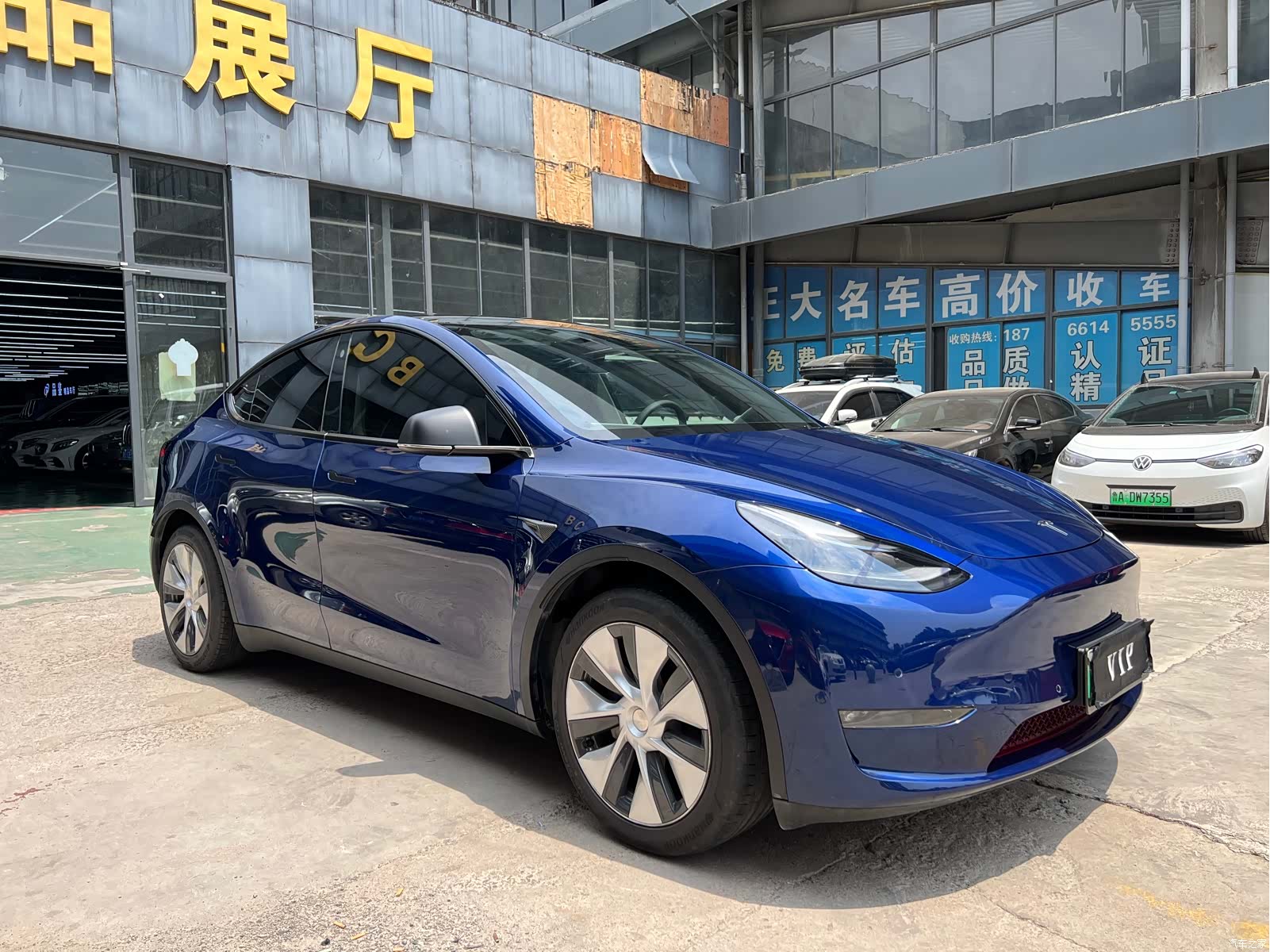 Tesla Model Y, 2021 3
