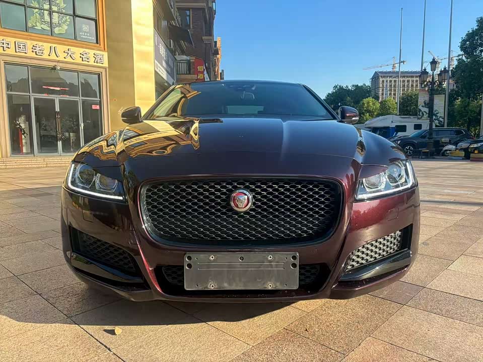 Jaguar XFL Jaguar XFL
