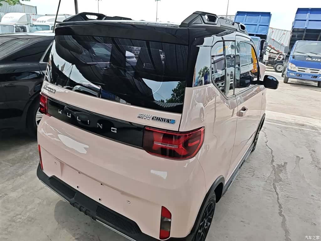 Wuling MINIEV, 2023 7