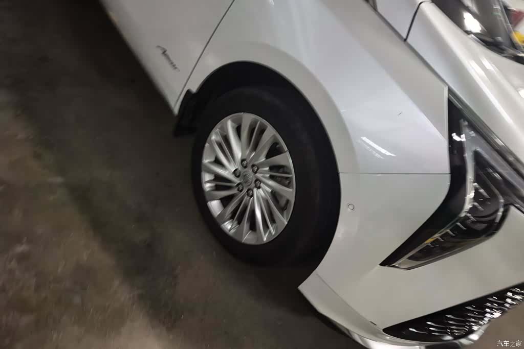 Buick Century, 2023 6