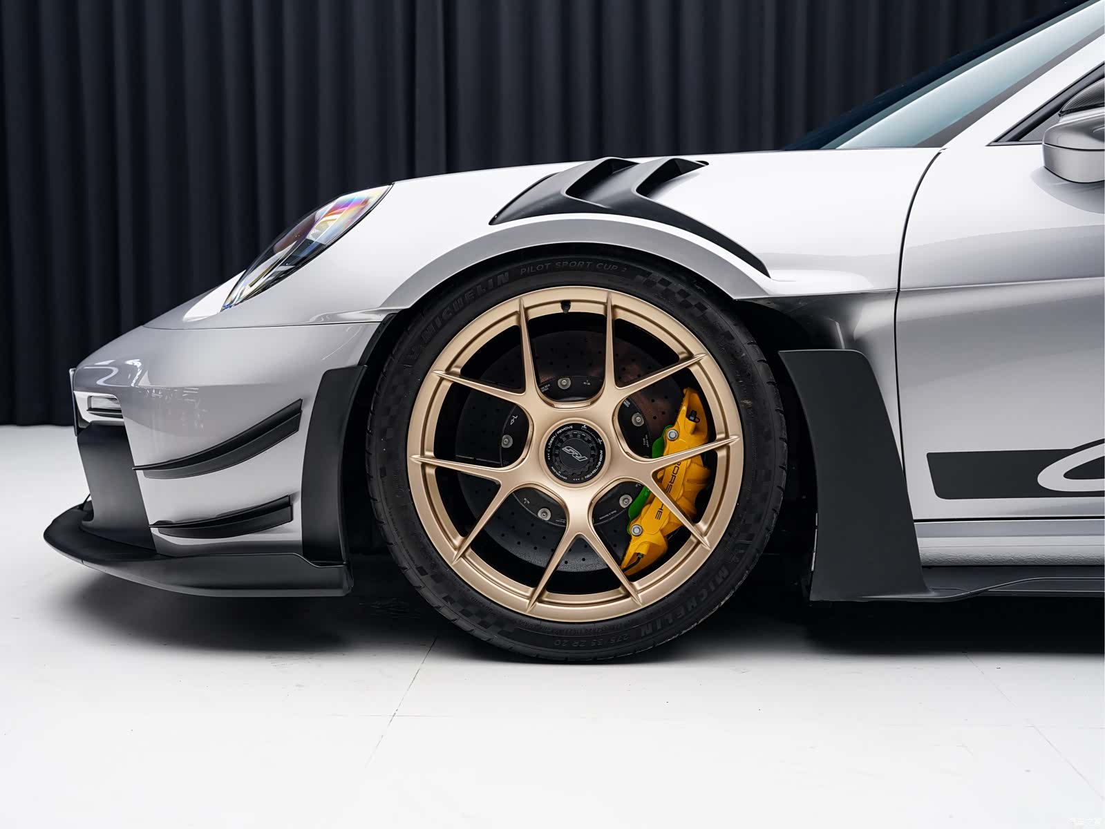 Porsche 911, 2026 16