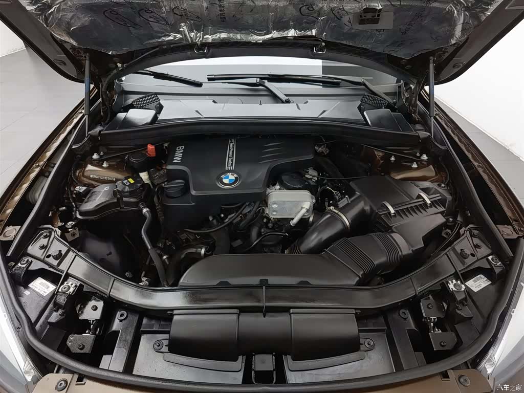 BMW X1, 2014 6
