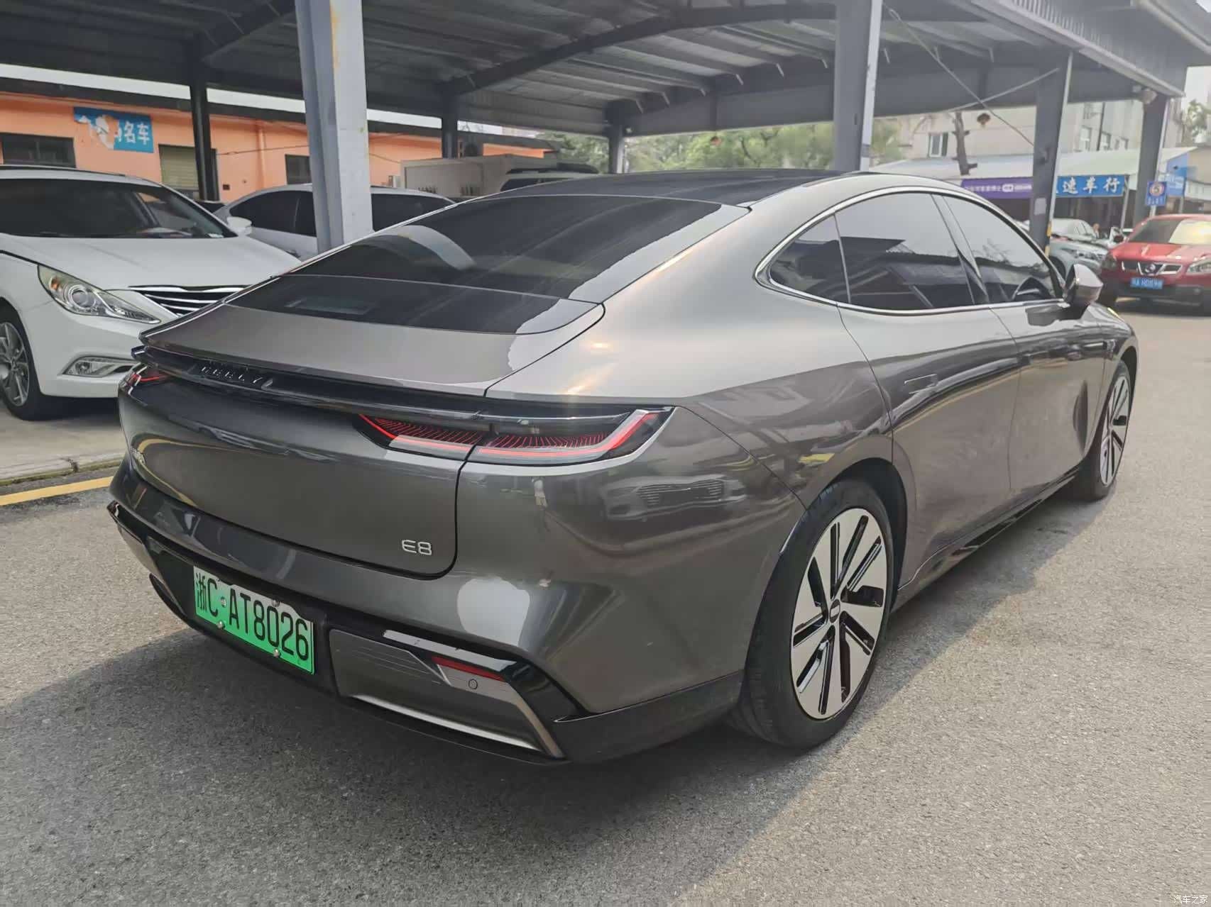 Geely E8, 2024 8