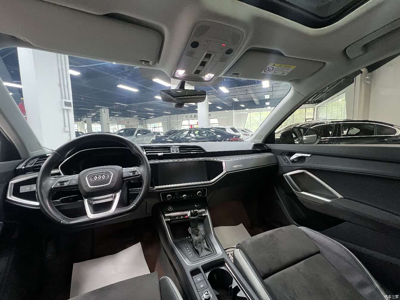 Audi Q3, 2023 6