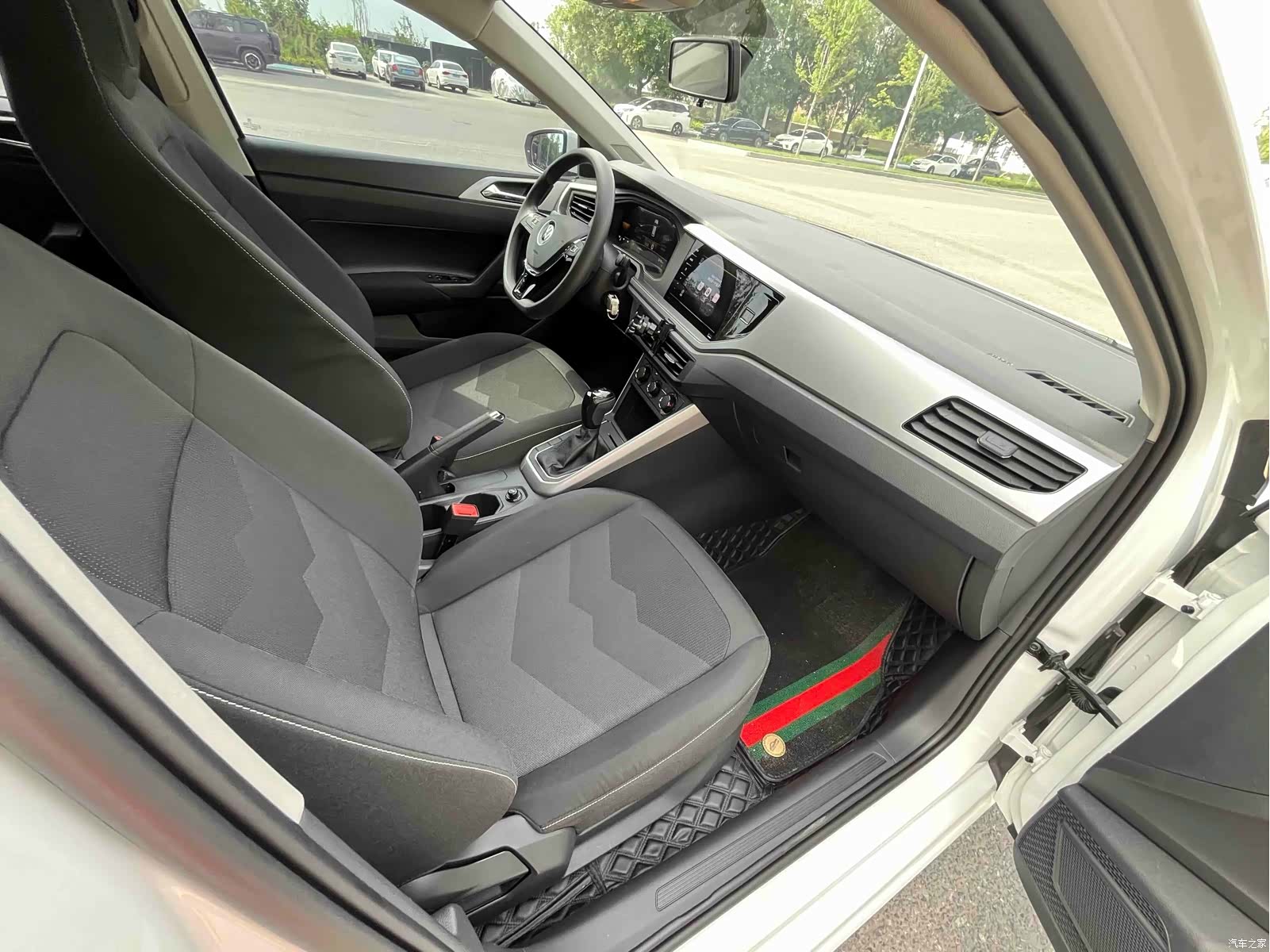 Volkswagen Polo, 2024 13