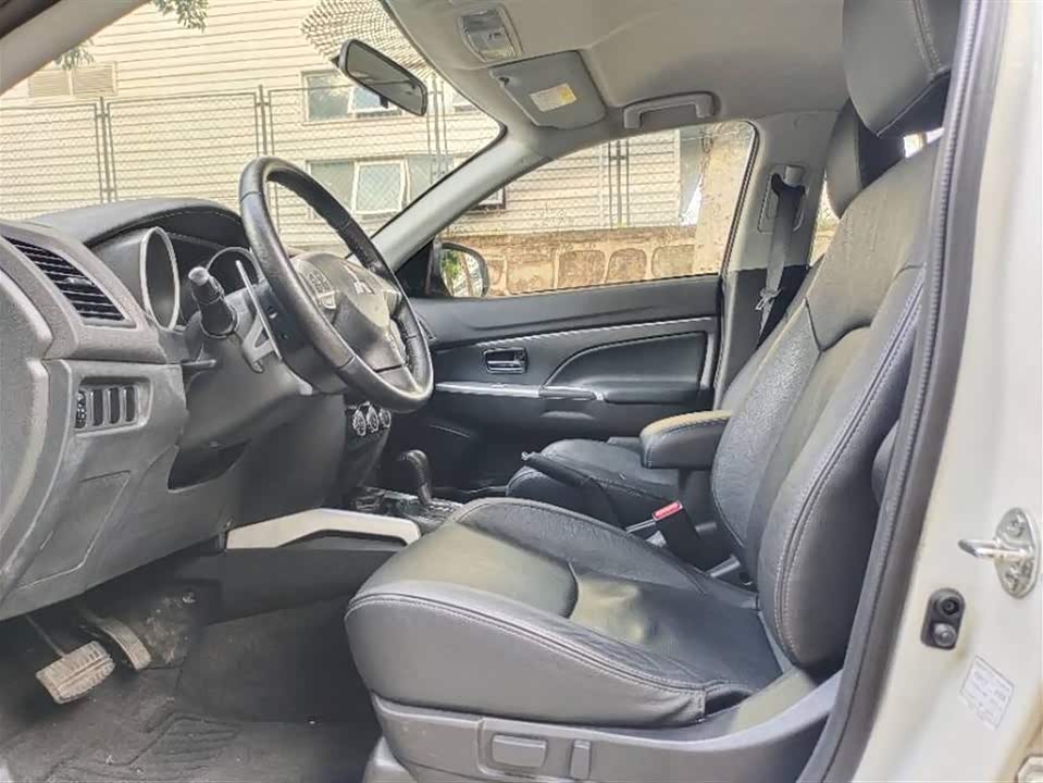 Mitsubishi Jinxuan ASX