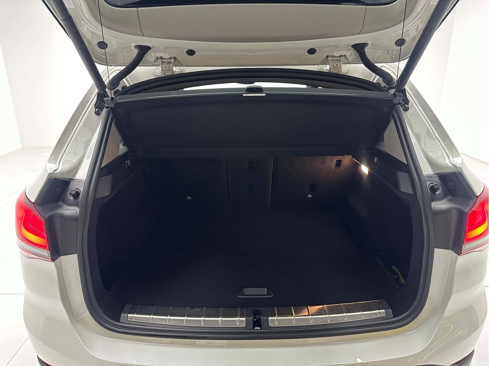 BMW X1, 2021 21