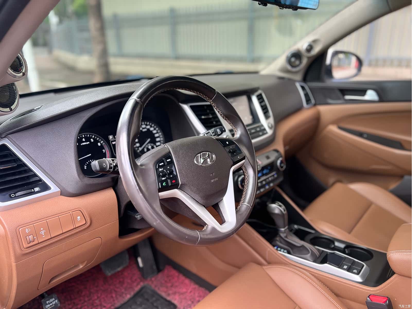 Hyundai Tucson, 2016 все фото