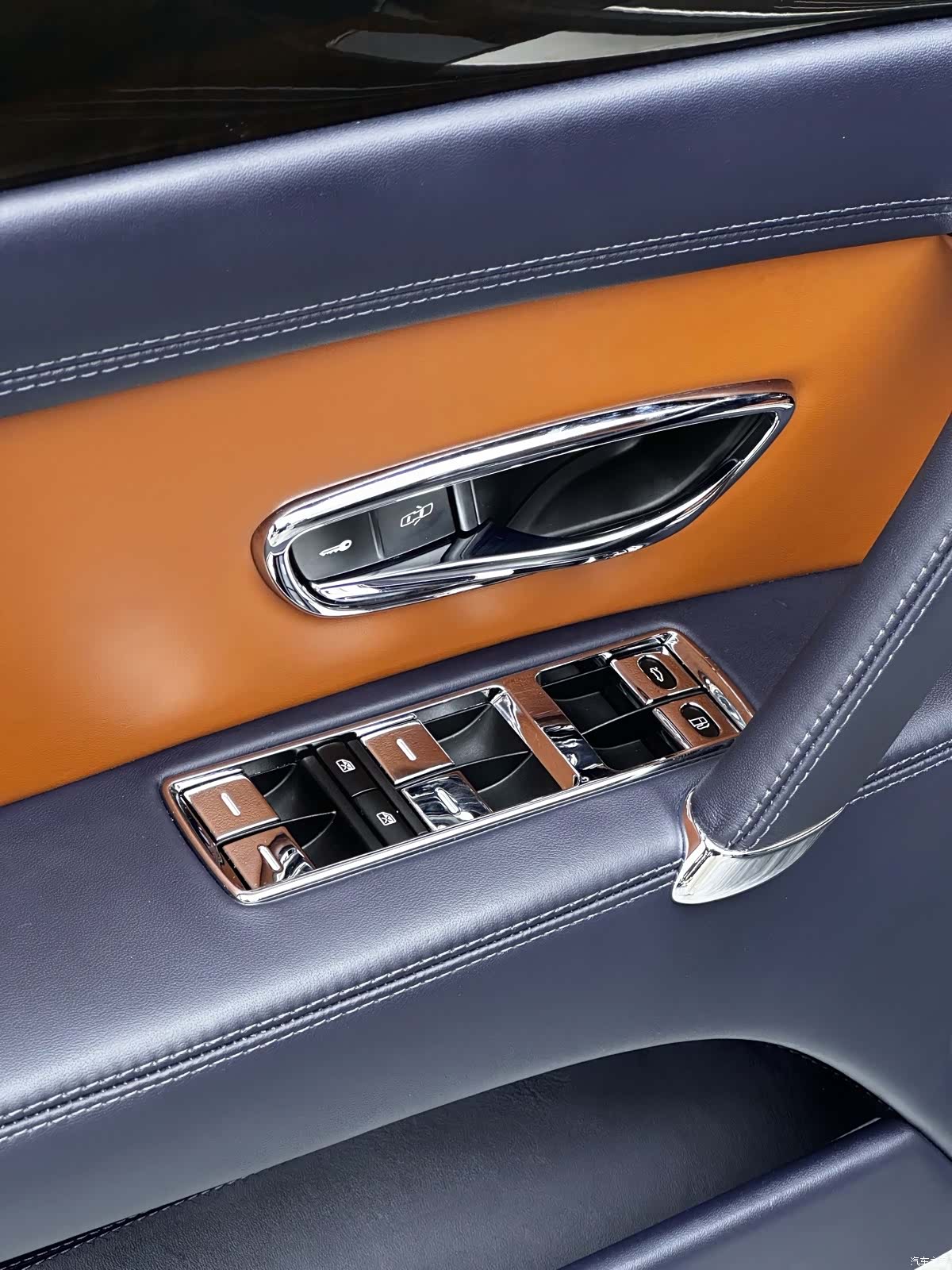 Bentley Flying Spur, 2018 12