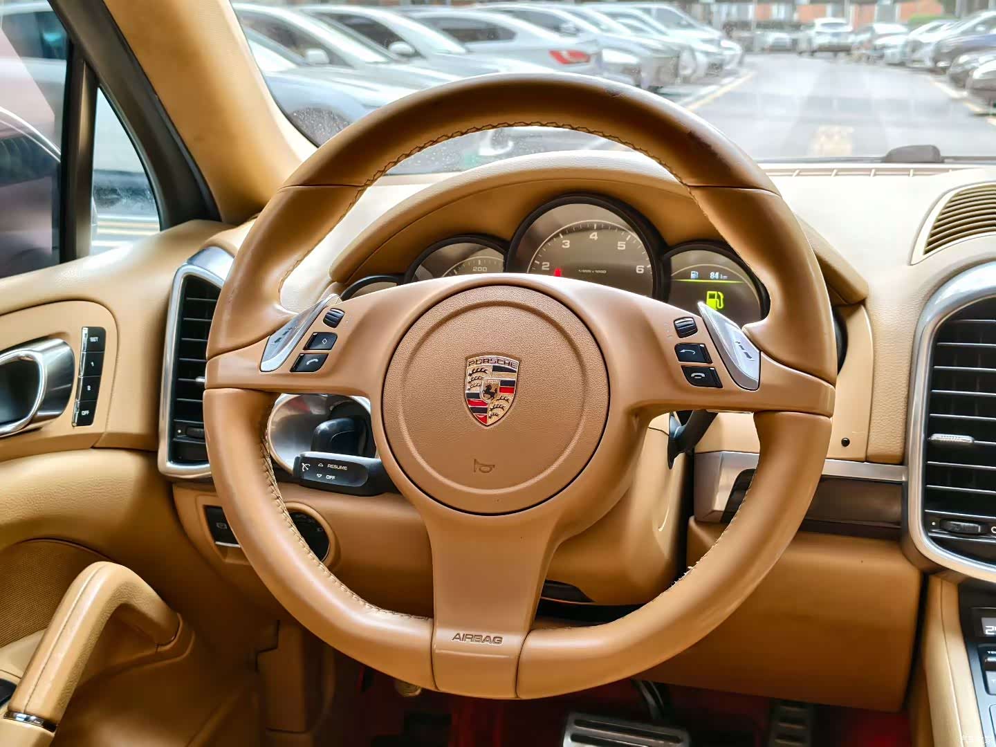 Porsche Cayenne, 2012 4