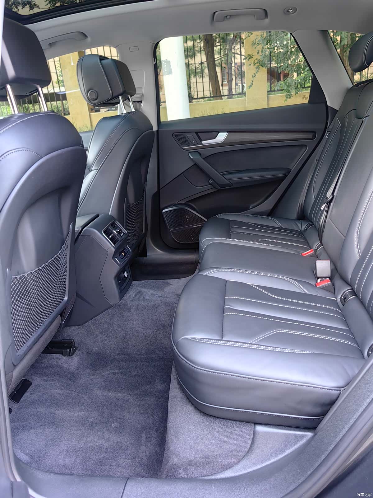 Audi Q5L, 2023 11