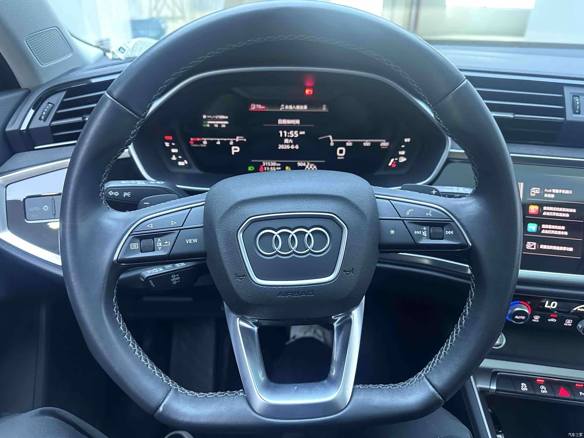 Audi Q3, 2022 12
