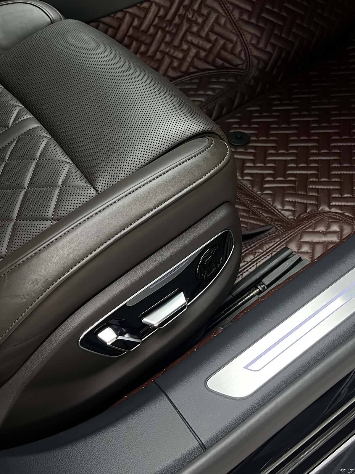 Audi A8L, 2020 33