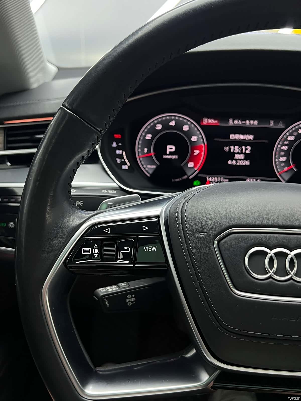 Audi A8L, 2020 40