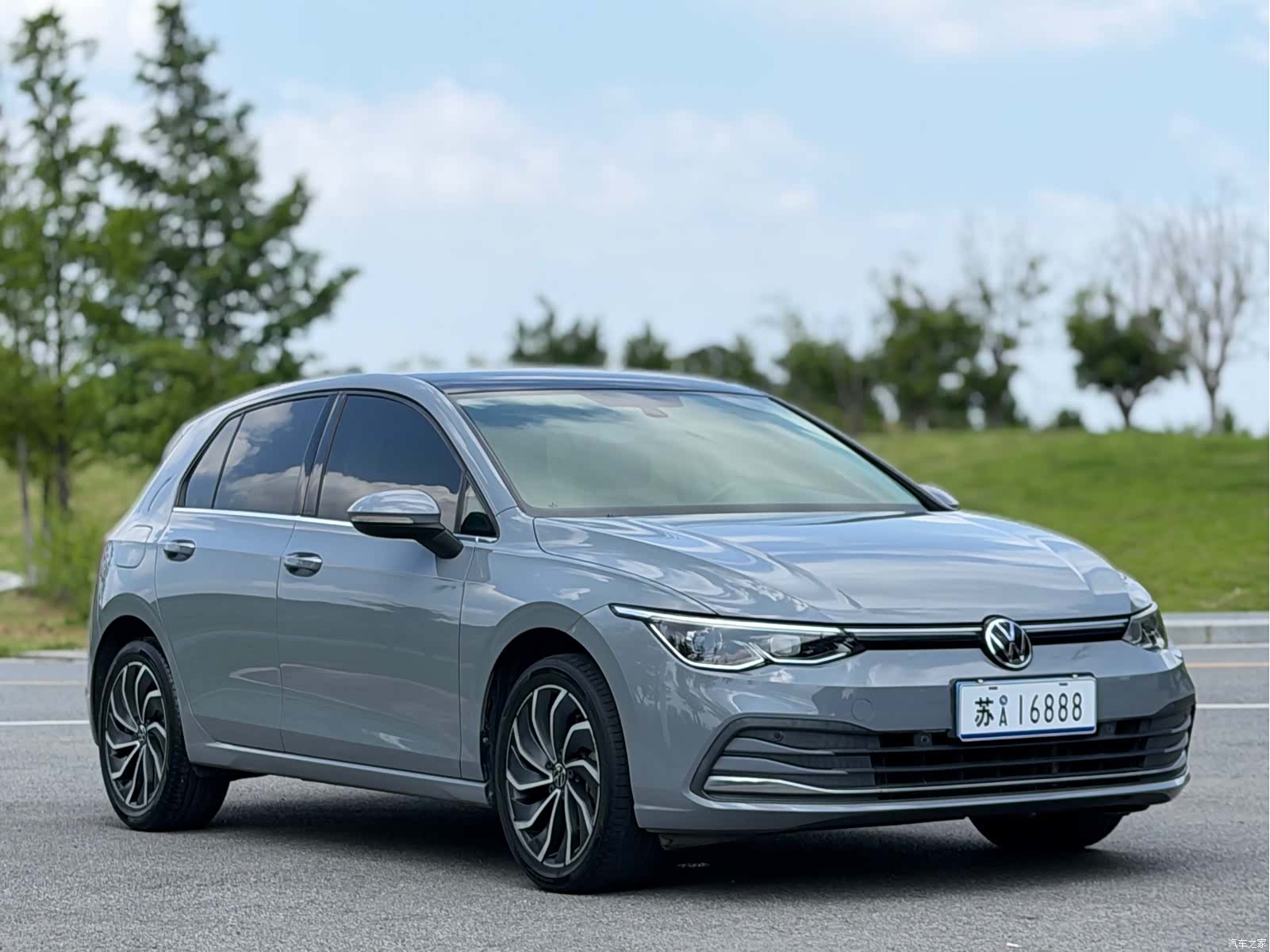 Volkswagen Golf, 2021 3