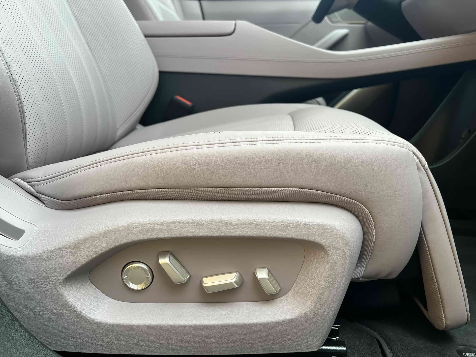 NIO L60, 2025 10