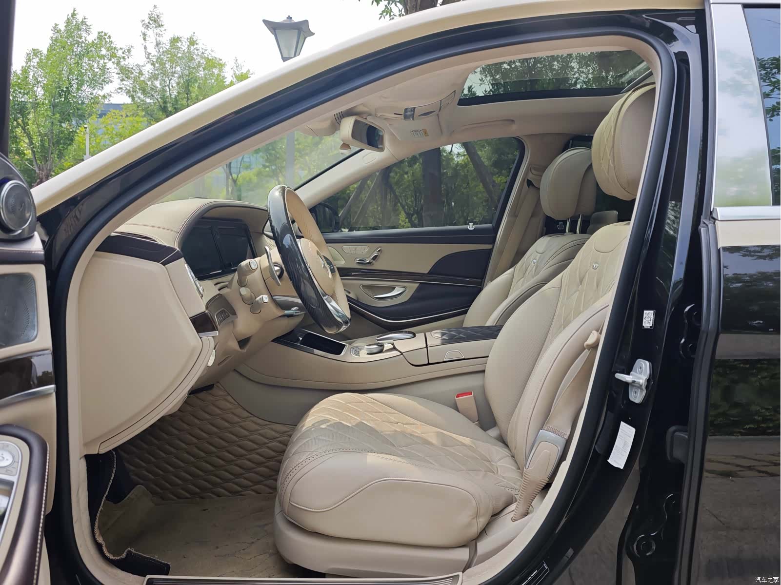 Maybach S-Class, 2016 10
