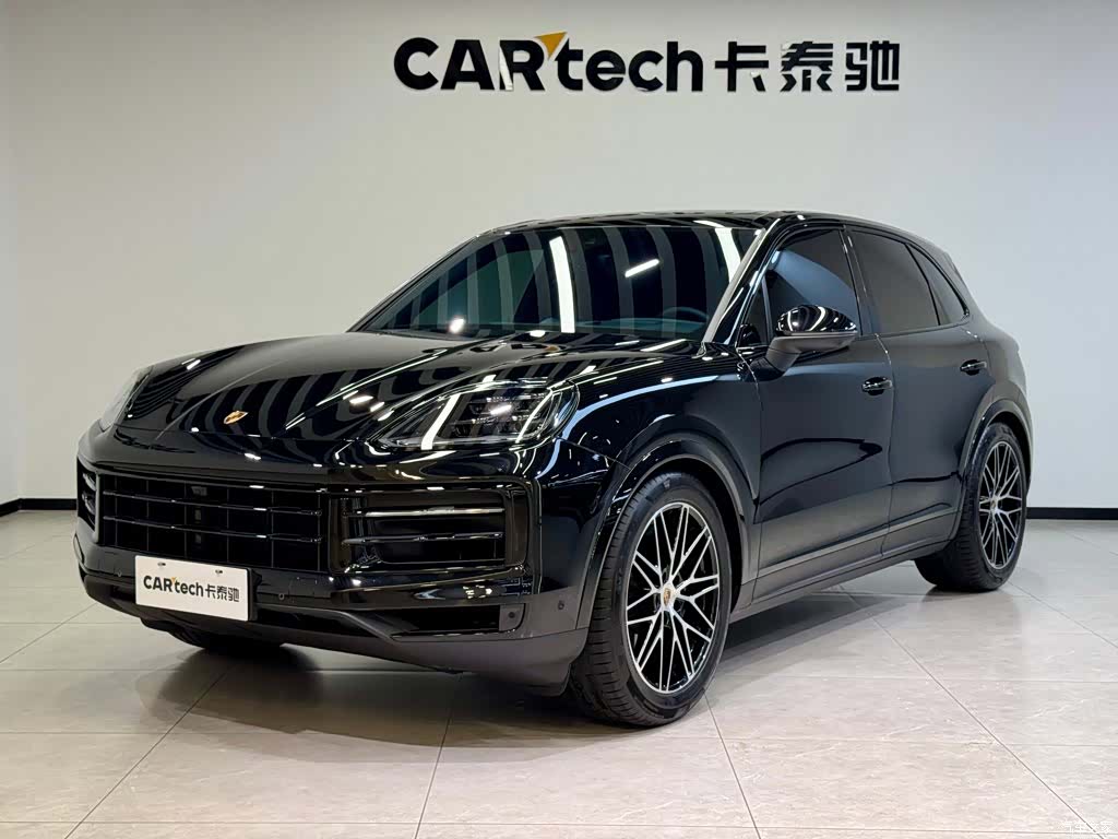 Porsche Cayenne, 2025 1