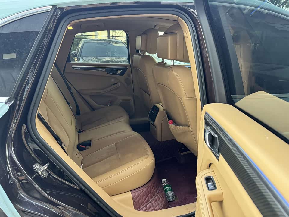 Porsche Macan Porsche Macan