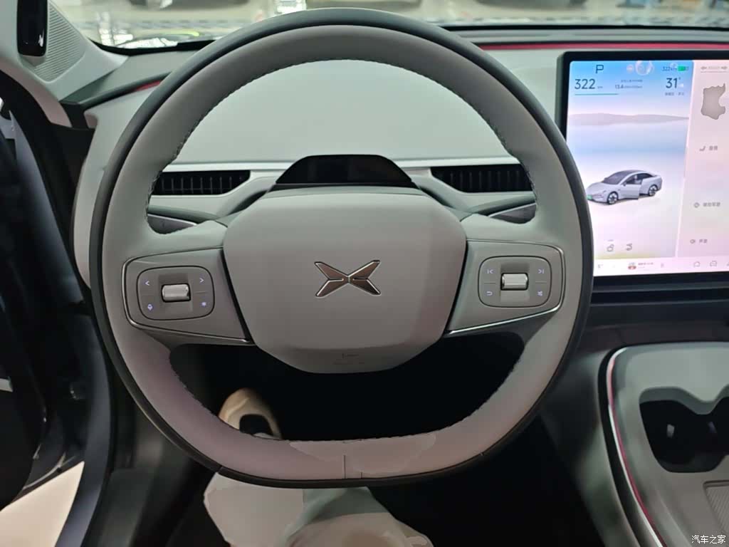 Xpeng Mona M03, 2025 11