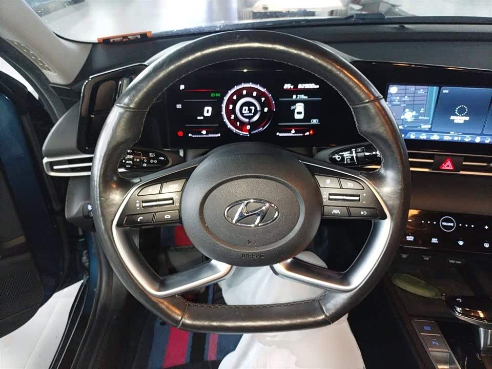 Hyundai Elantra Hyundai Elantra
