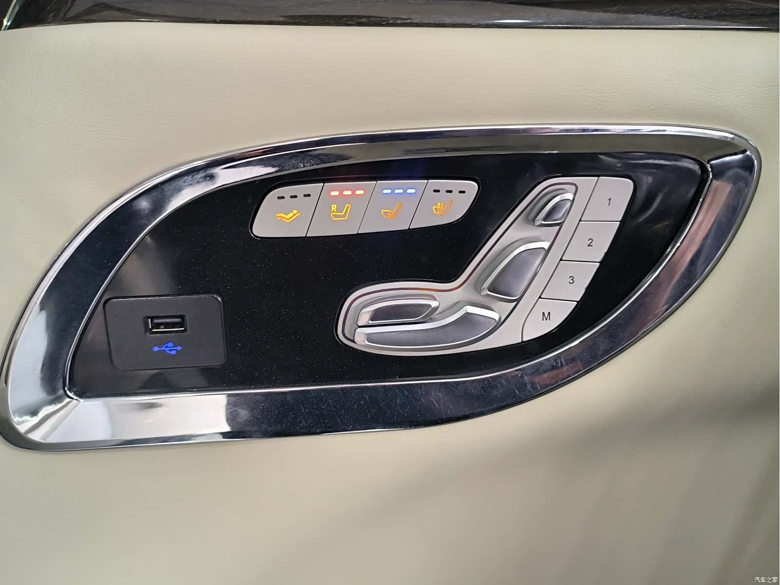 Lincoln Navigator, 2019 15