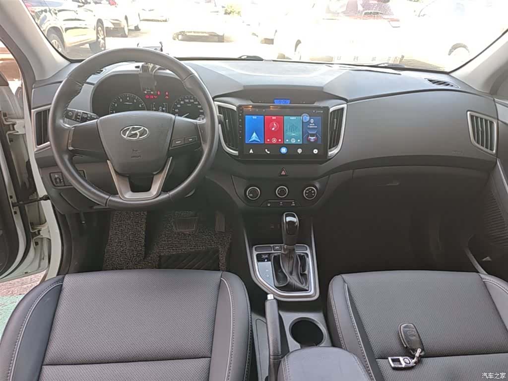 Hyundai ix25, 2016 10
