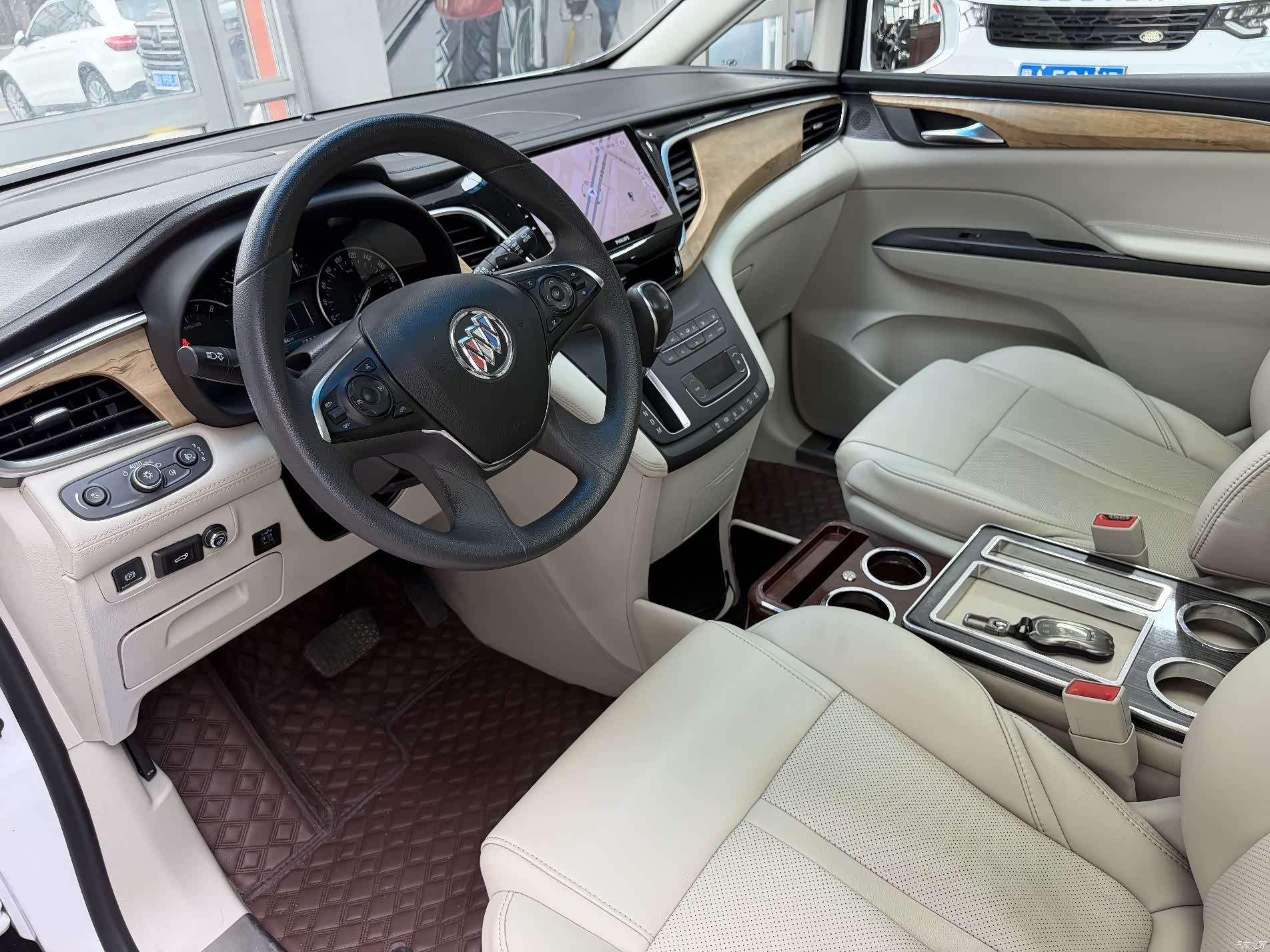 Buick GL8, 2019 8