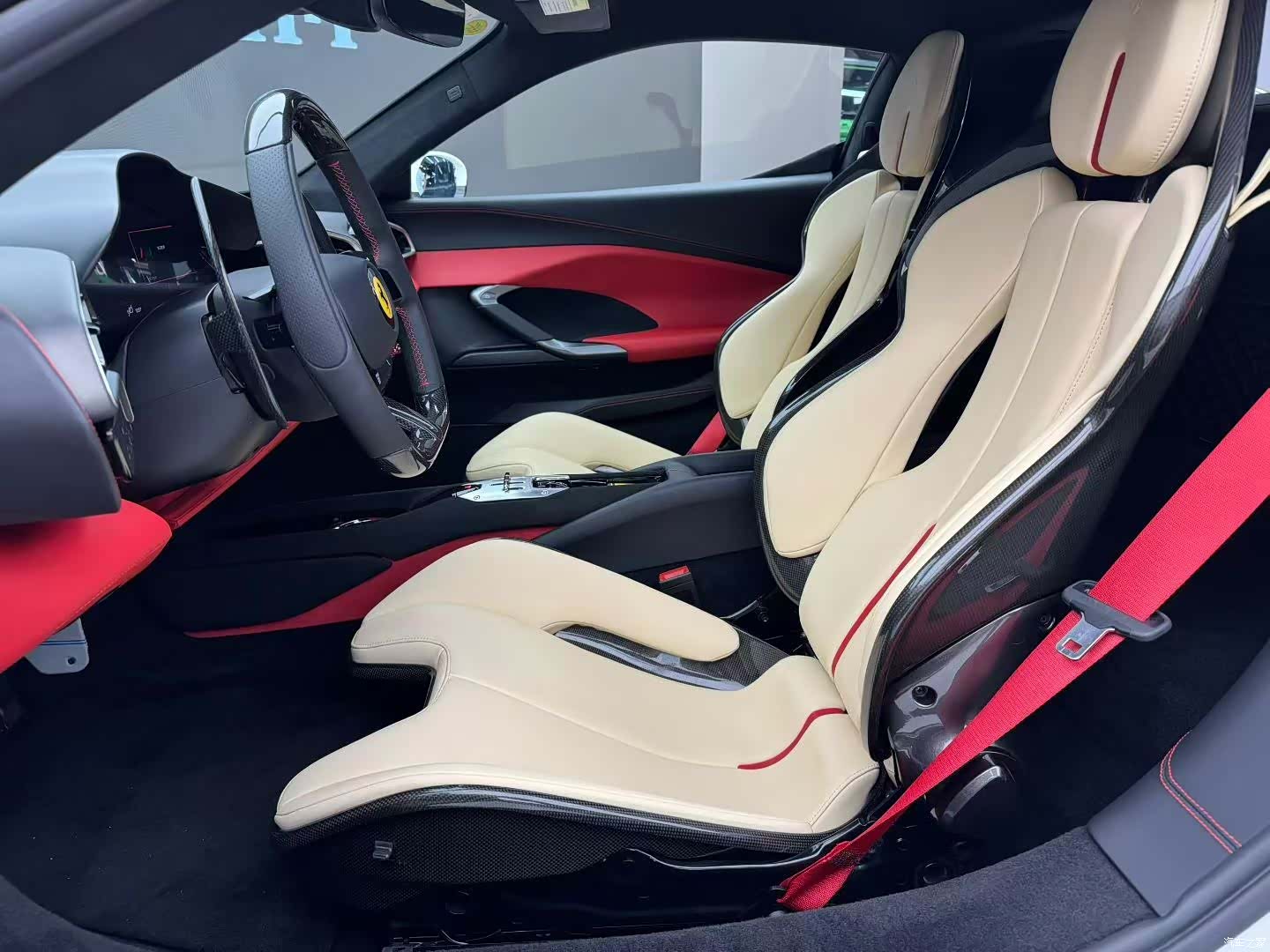 Ferrari 296, 2023 все фото
