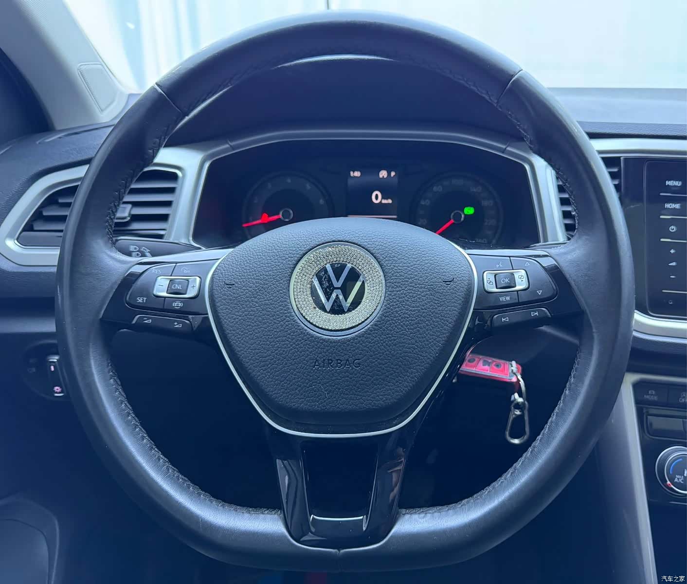 Volkswagen T-ROC, 2022 14