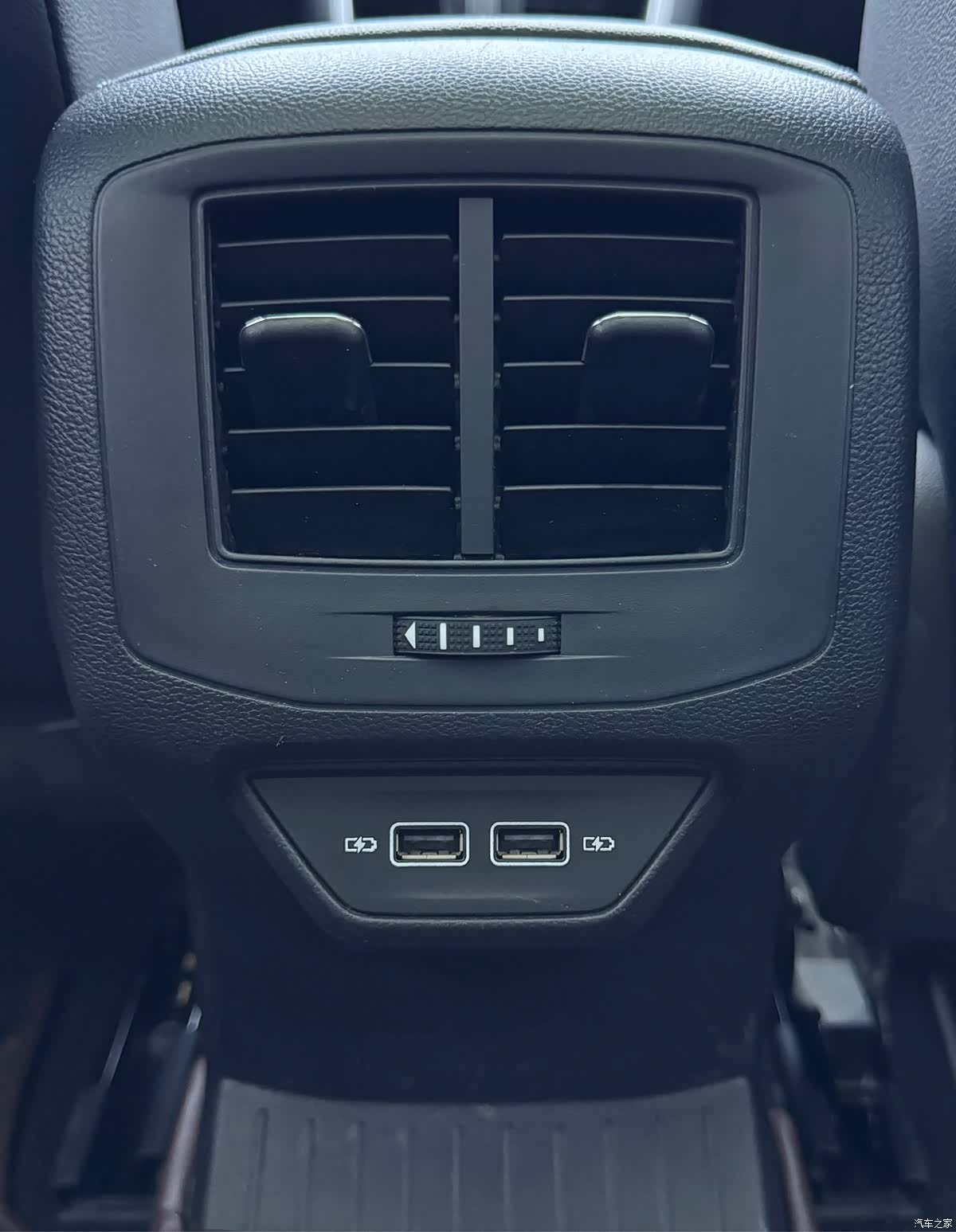 Volkswagen T-ROC, 2022 13