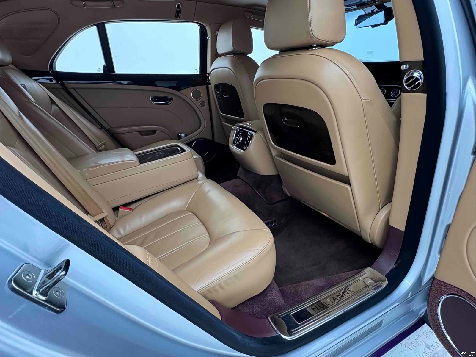 Bentley Mulsanne, 2014 26