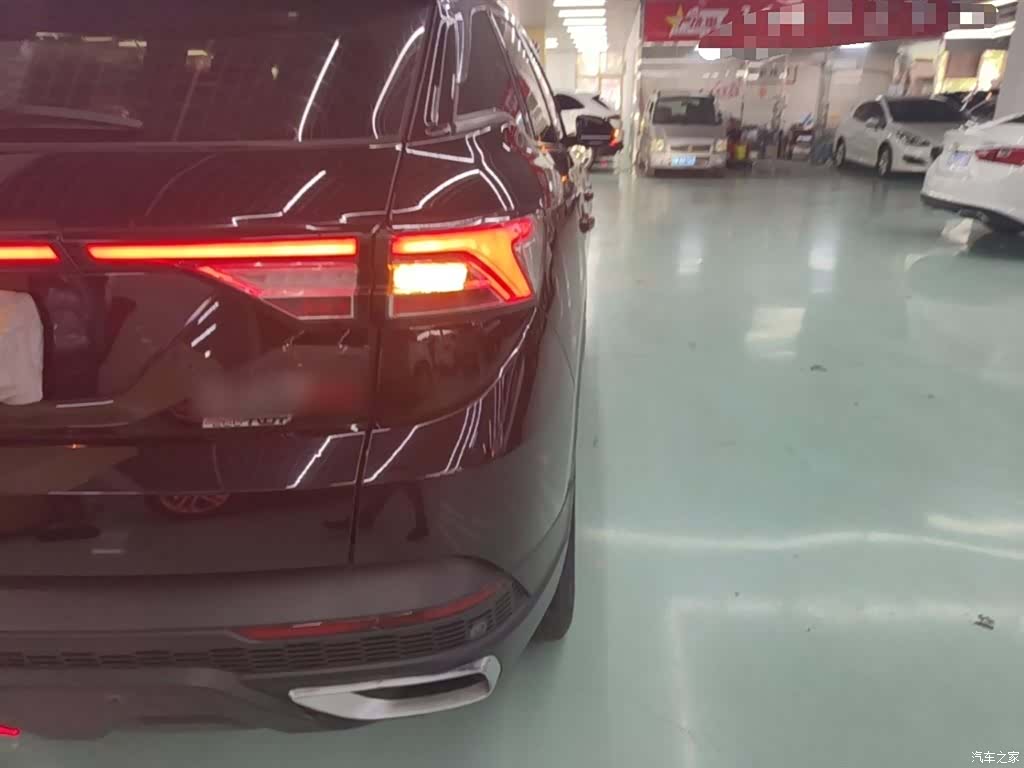 DongFeng AX7, 2021 8