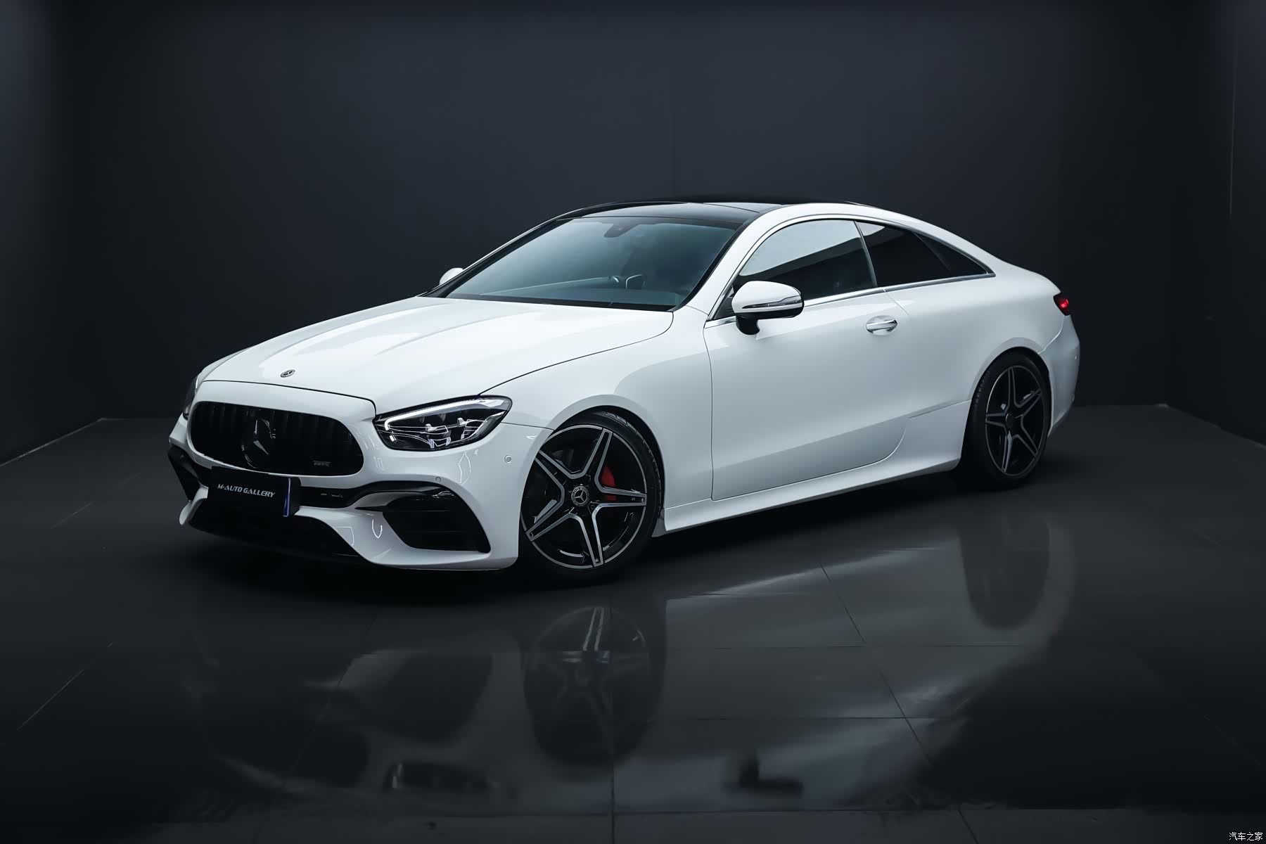 Mercedes-Benz E-Class, 2021 1