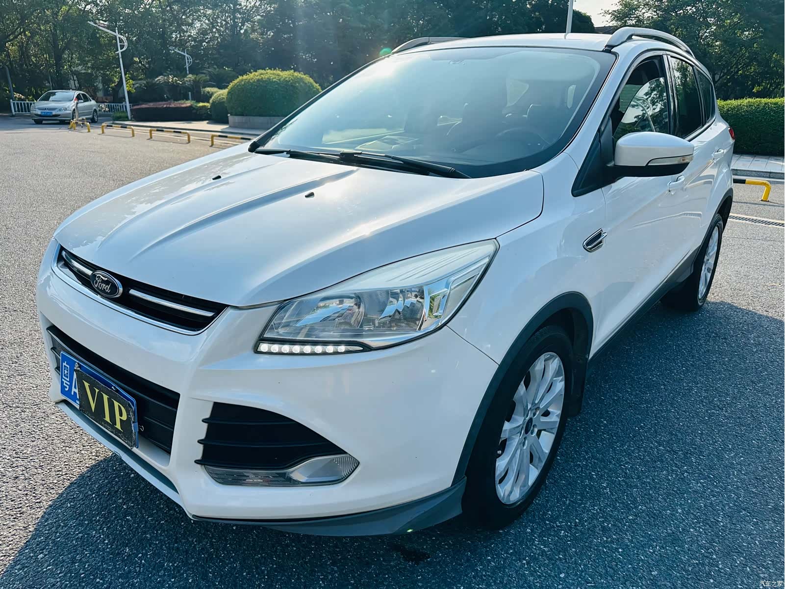 Ford Kuga, 2016 1