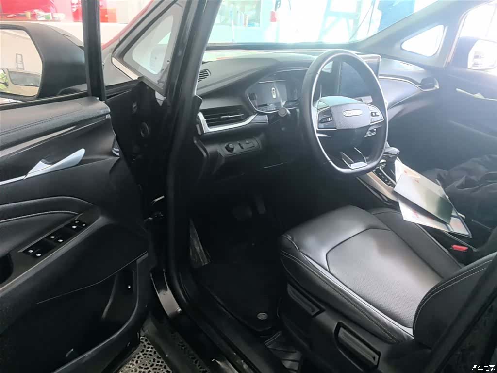Maxus G50, 2022 16