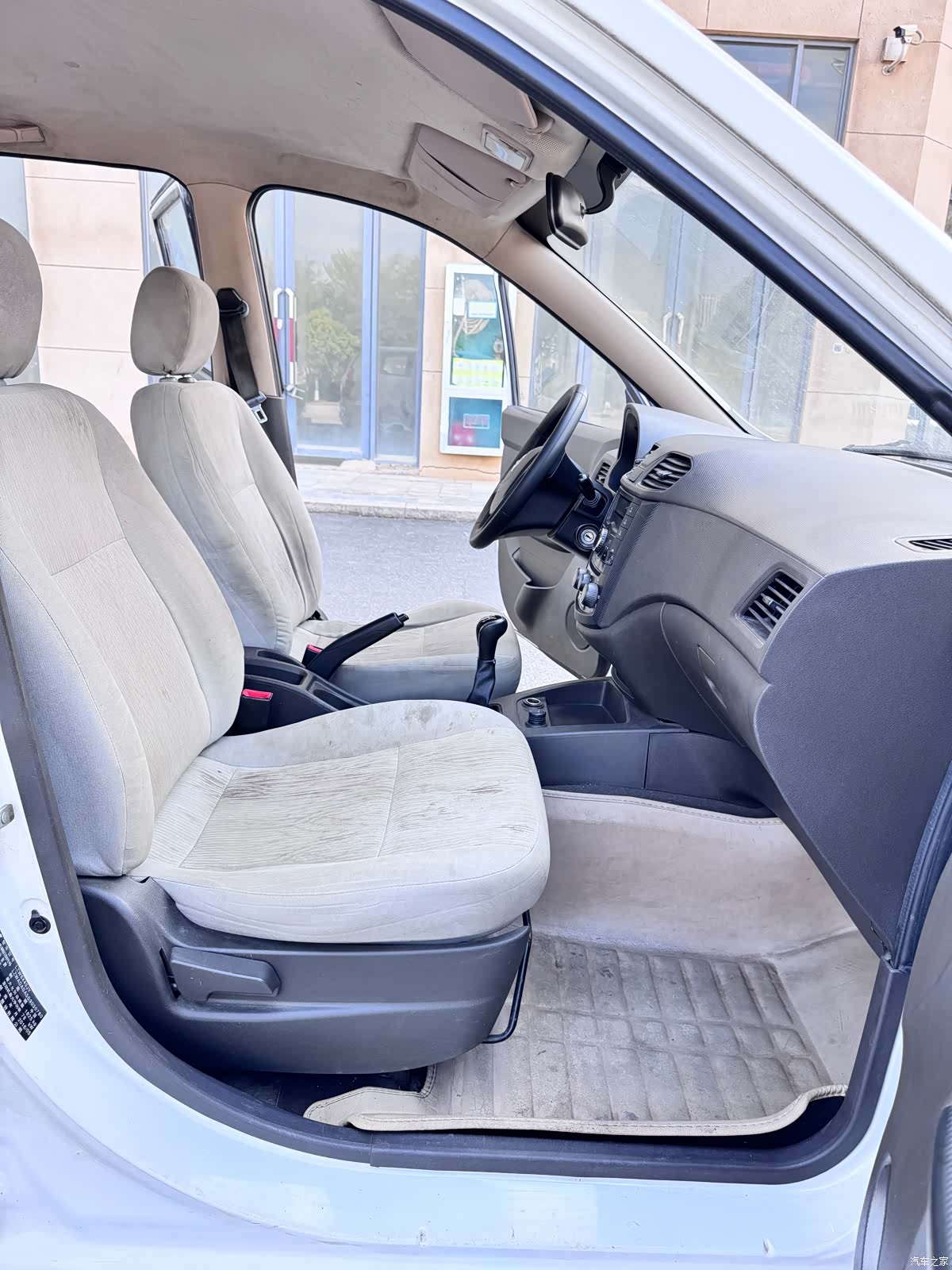 Wuling Hongguang, 2016 10