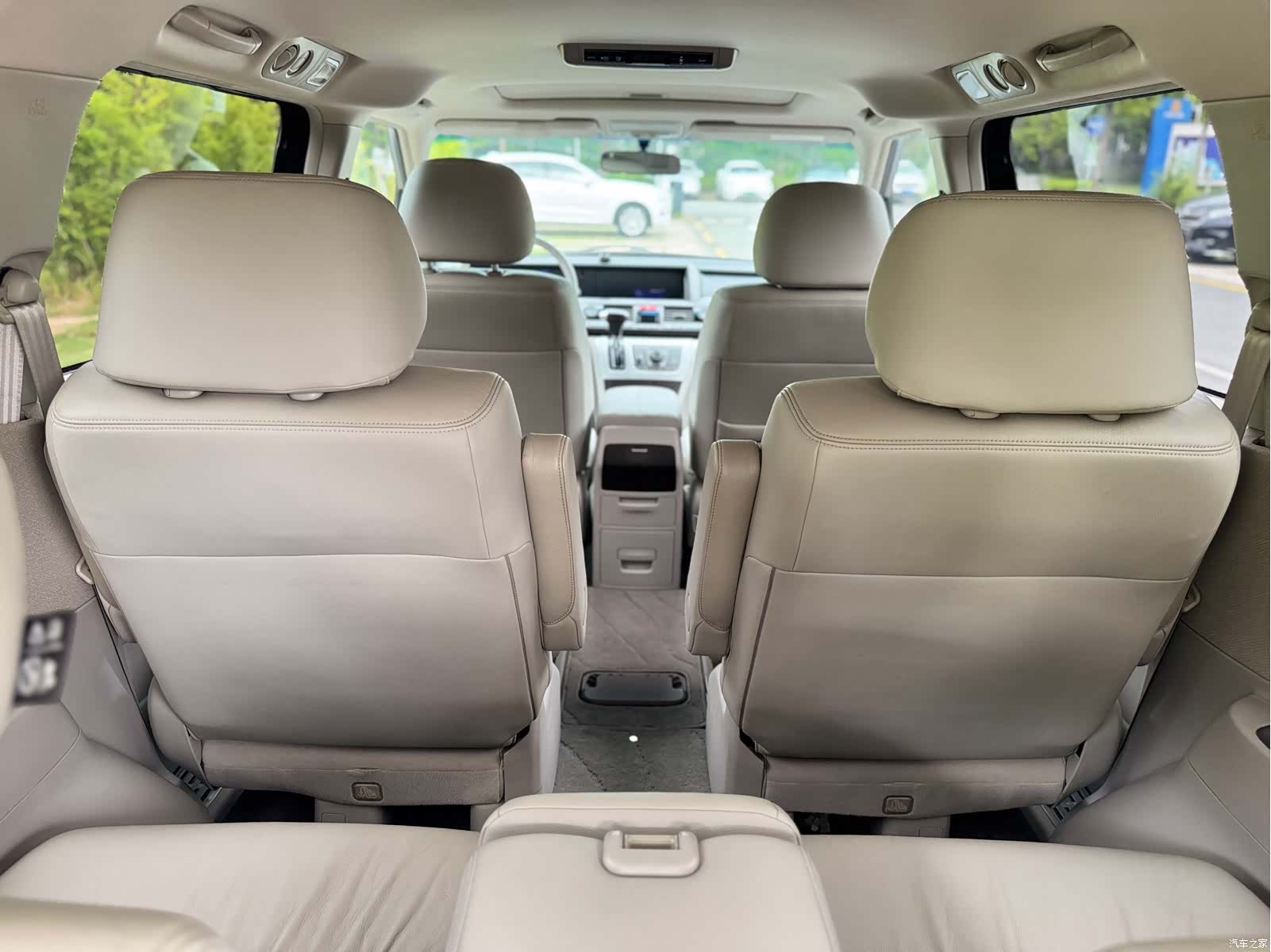 Honda Elysion, 2015 27