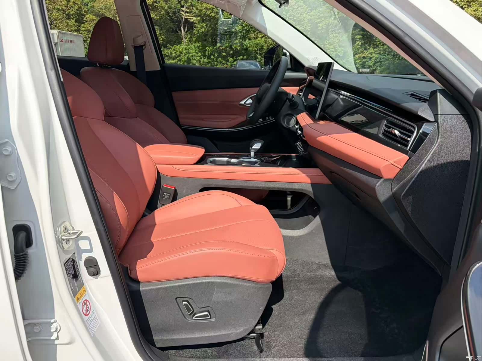 Changan CS75, 2026 7