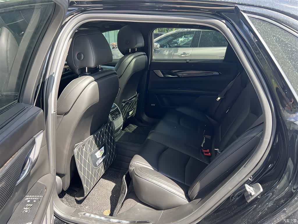 Cadillac CT6, 2019 7