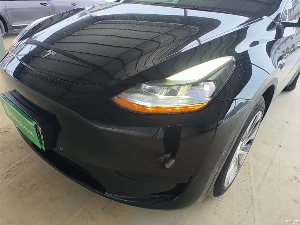 Tesla Model Y, 2023 24