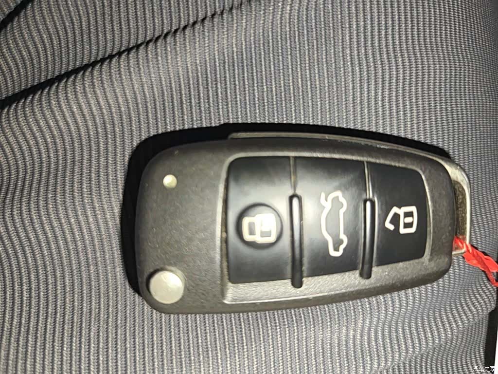 Audi Q3, 2021 9