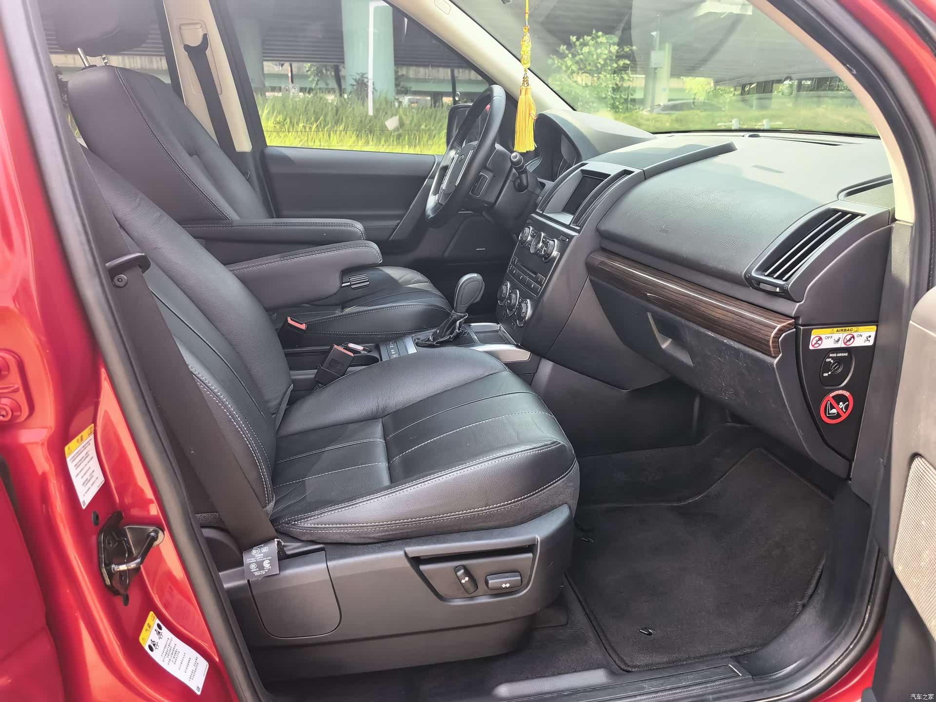 Land Rover SD4, 2014 10