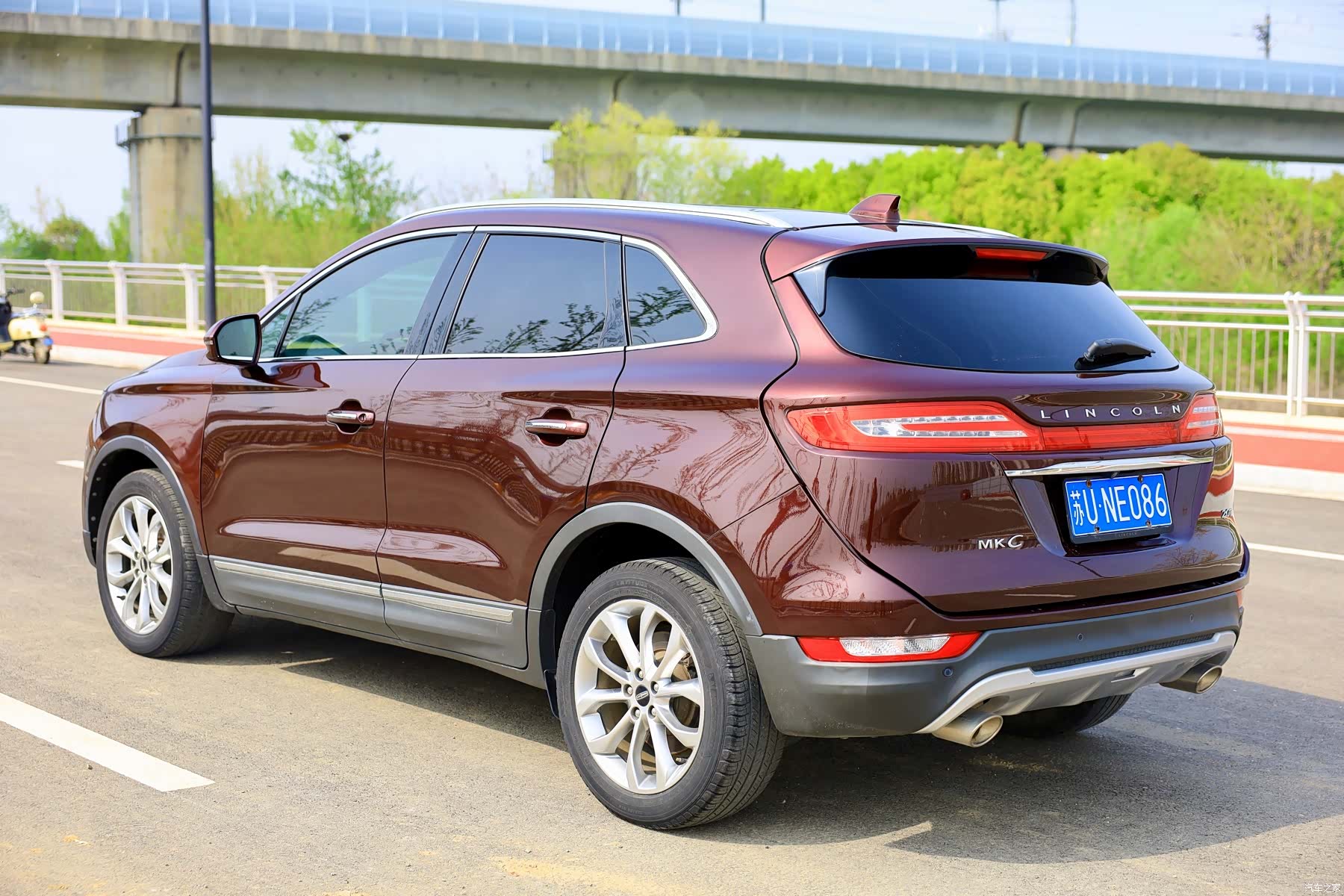 Lincoln MKC, 2019 4