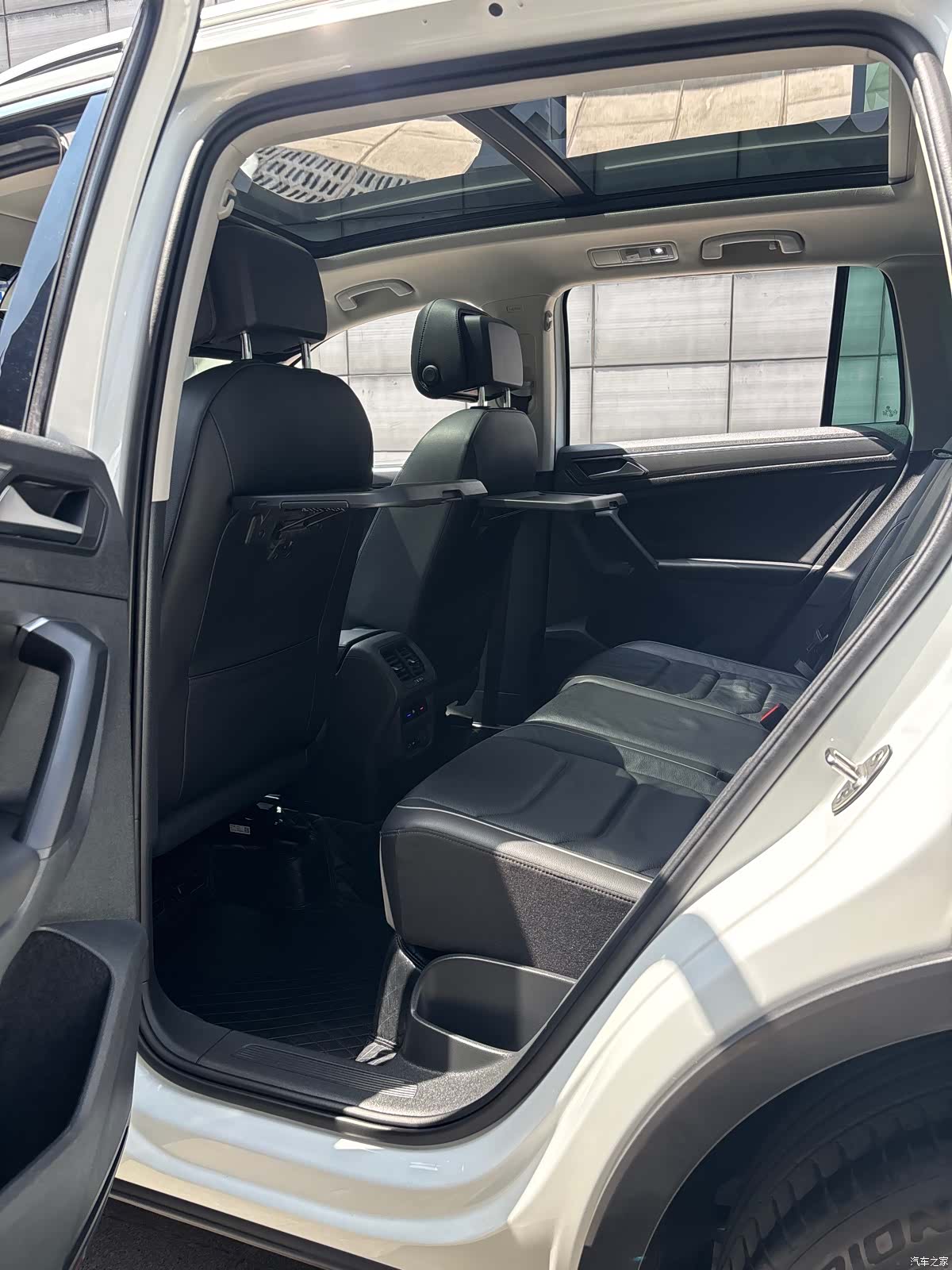 Volkswagen Tiguan, 2019 13