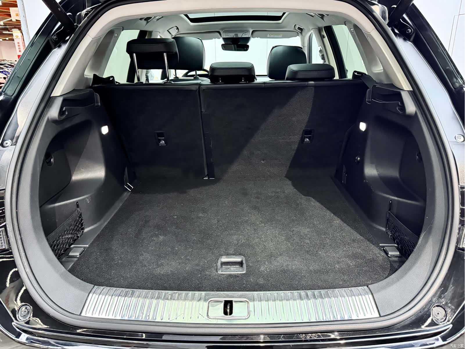 Hongqi HS5, 2021 17