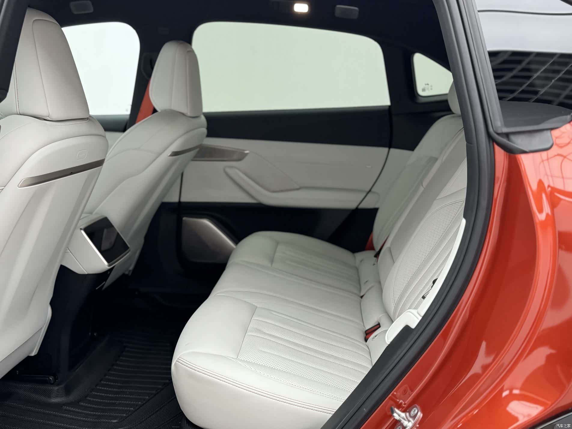 NIO L60, 2025 11