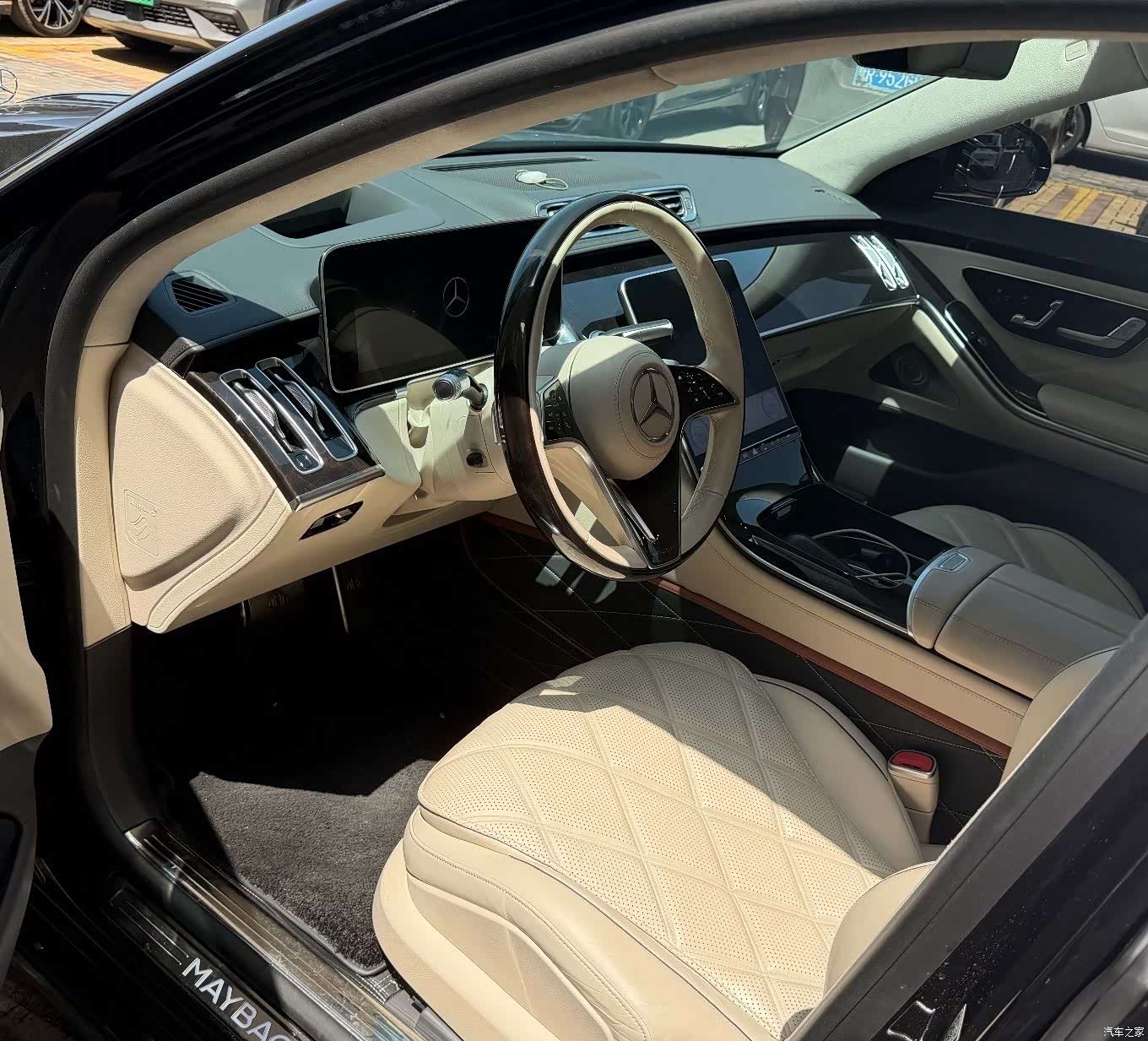 Maybach S-Class, 2022 3