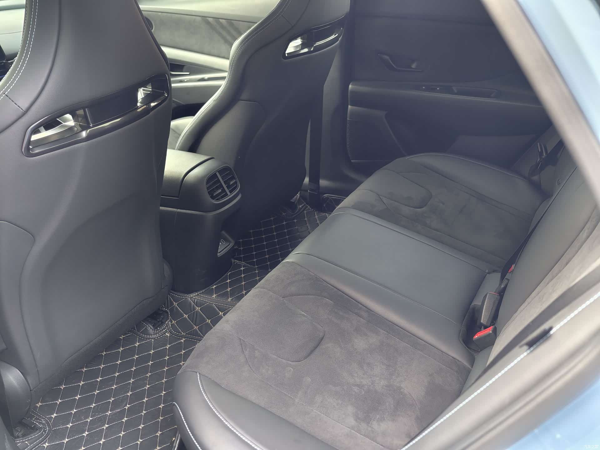 Hyundai Elantra, 2024 13