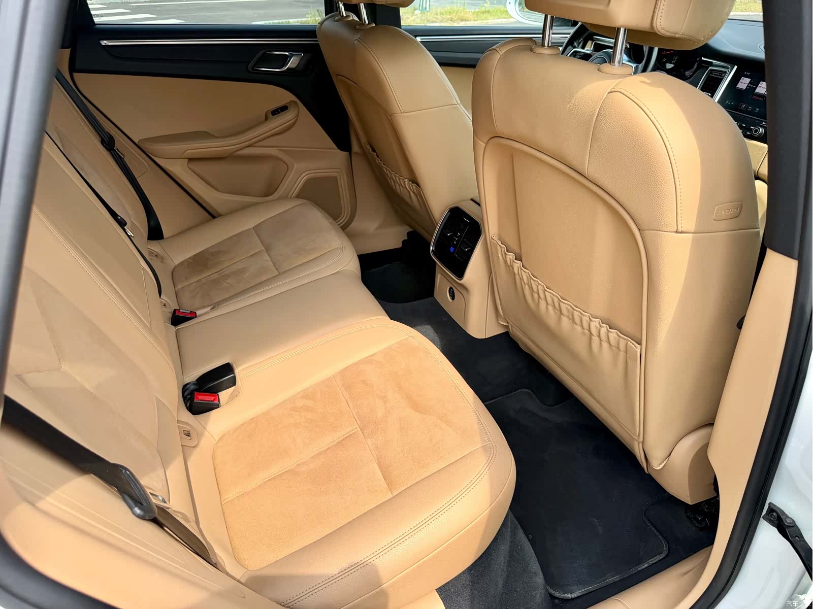 Porsche Macan, 2016 12